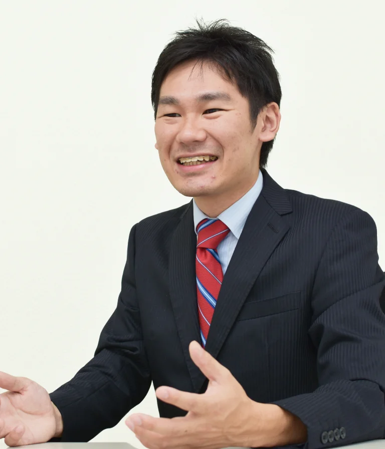 人物画像：松丸 昂平